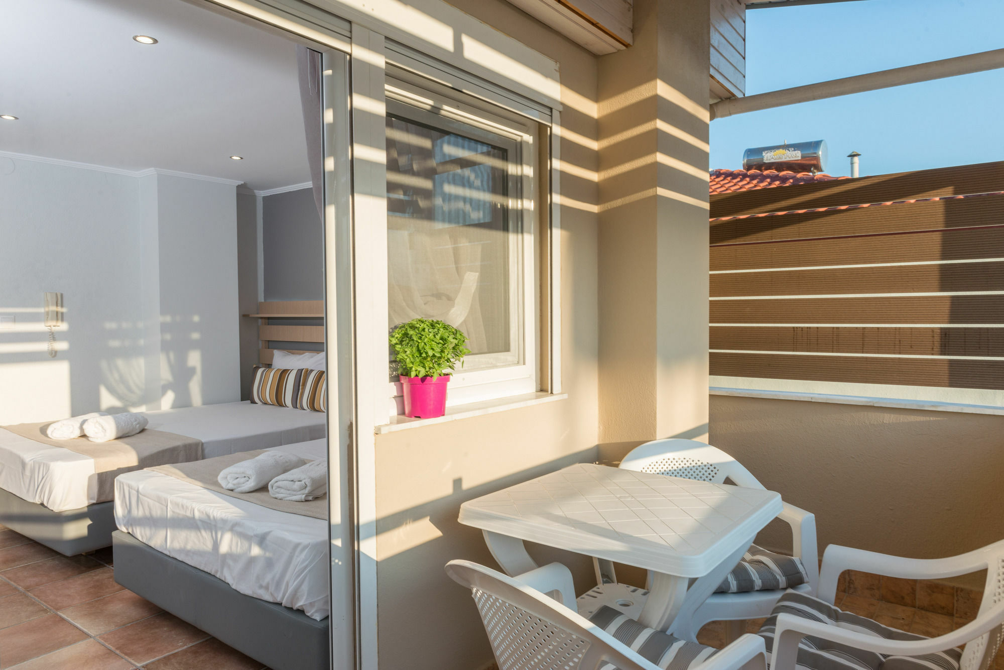 Ammos Beach Seaside Luxury Suites Hotel Olympiakí Aktí Dış mekan fotoğraf